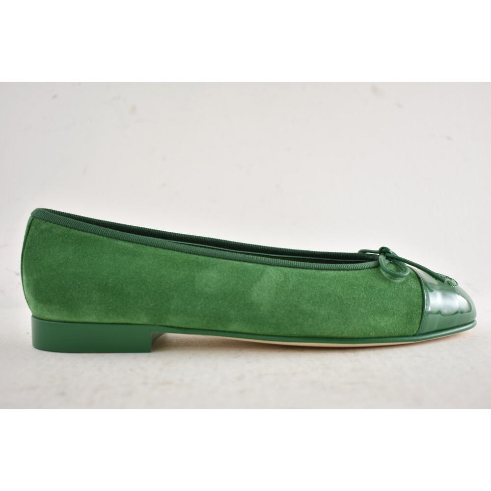 Chanel 26A Green Suede Patent Leather CC Logo Bow Tie Ballet Ballerina Flat 36 - Picture 2 of 16